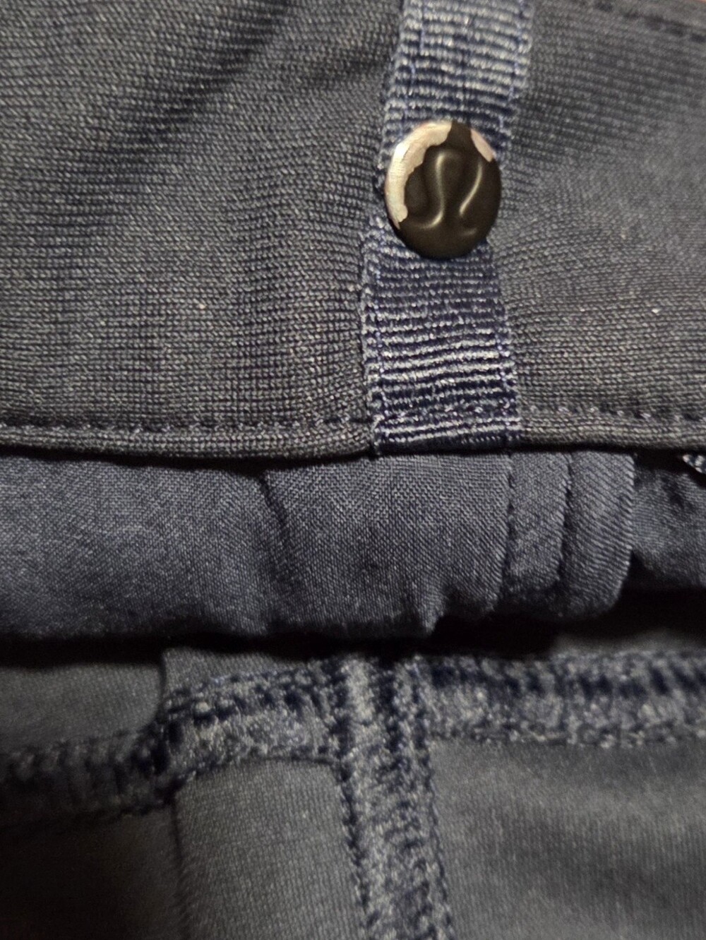 Lululemon Commission Performance Casual Golf Pants Navy Blue Size 36 - Picture 4 of 6